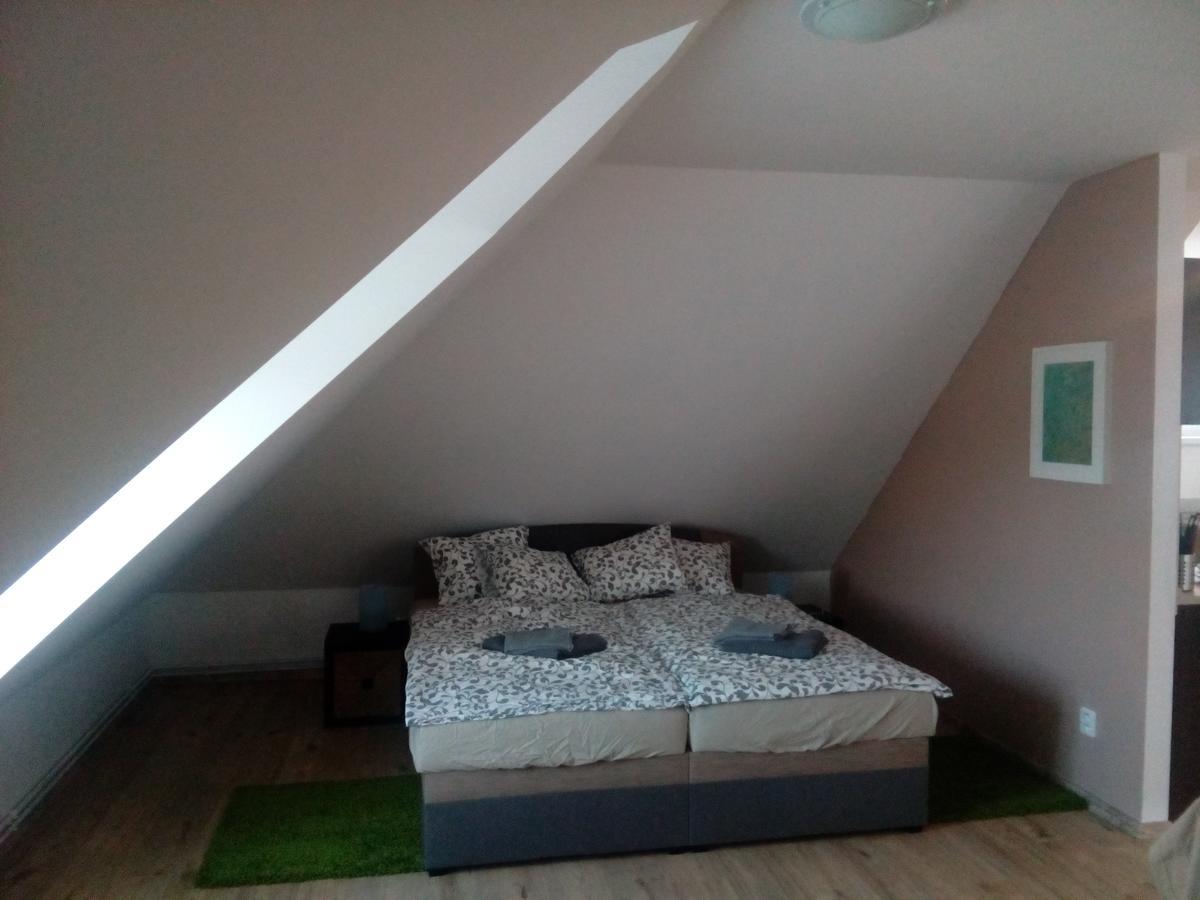 Hostinske Pokoje U Kulinare Domažlice Dış mekan fotoğraf