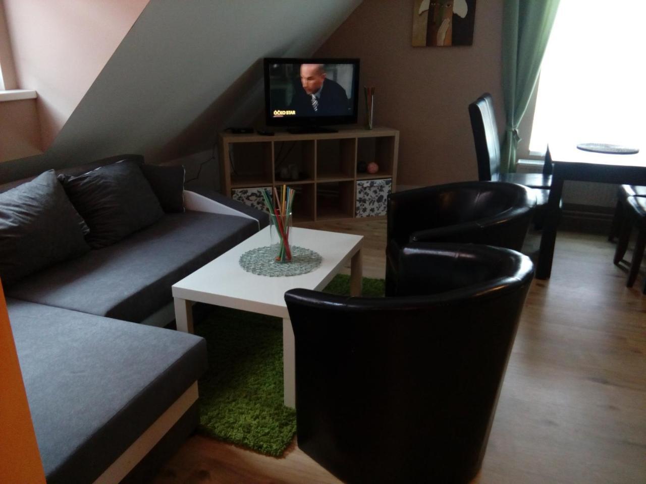 Hostinske Pokoje U Kulinare Domažlice Dış mekan fotoğraf